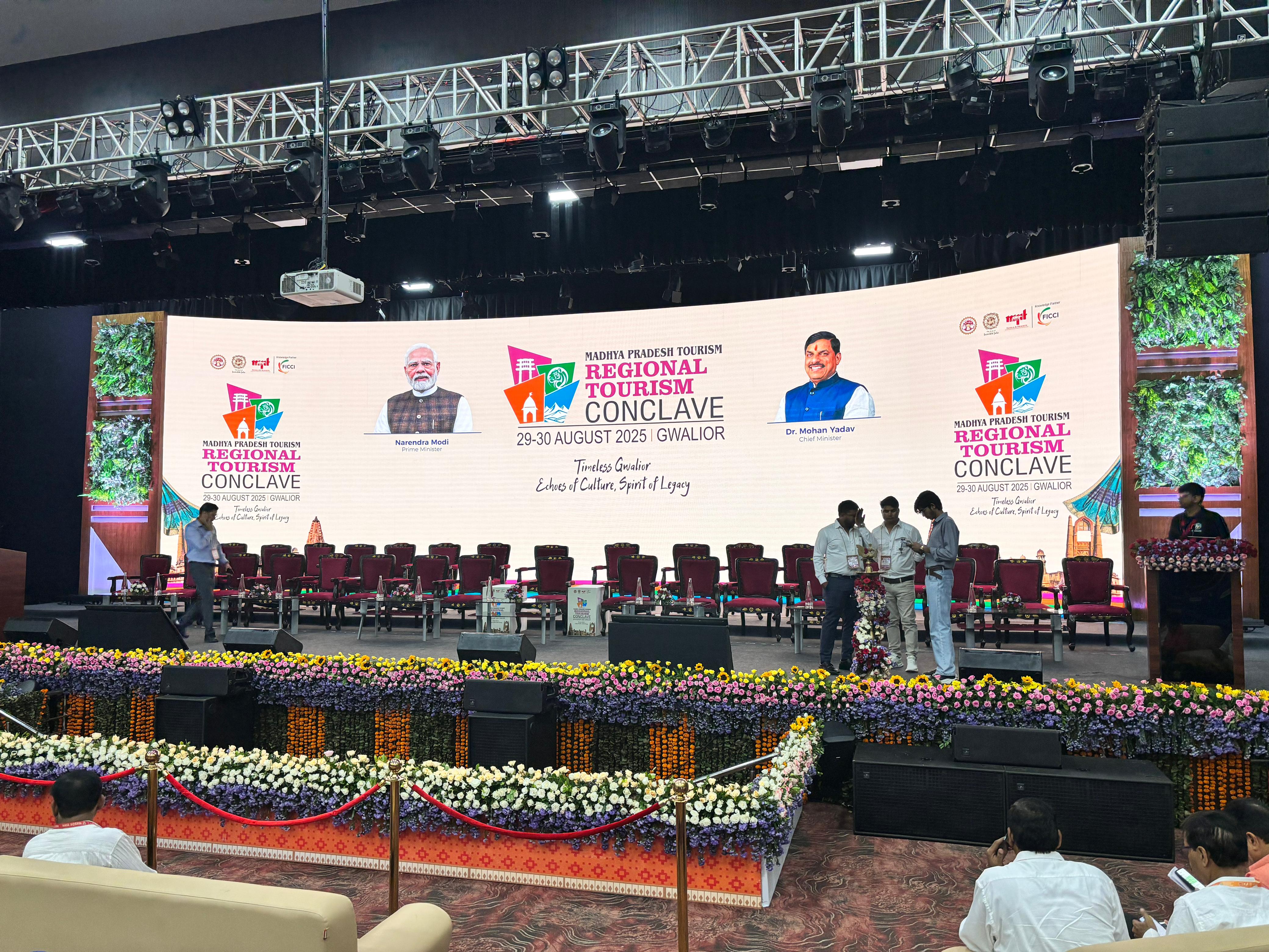 Grand political rally setup